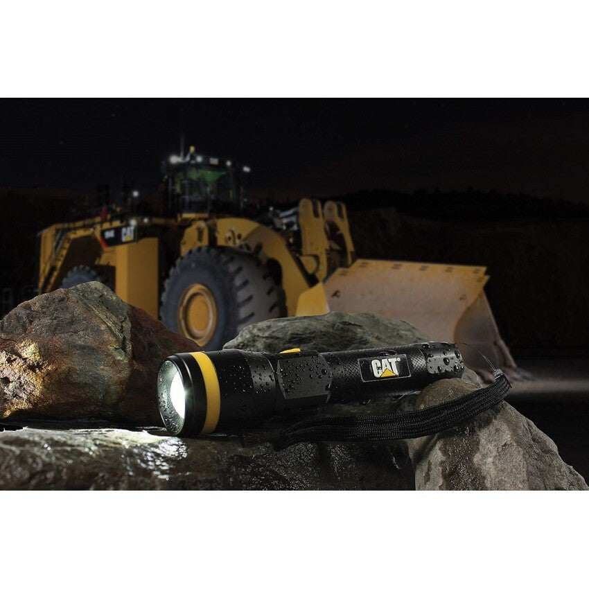Rechargeable LED Flashlight 200lm Waterproof Impact-Resistant Aluminum