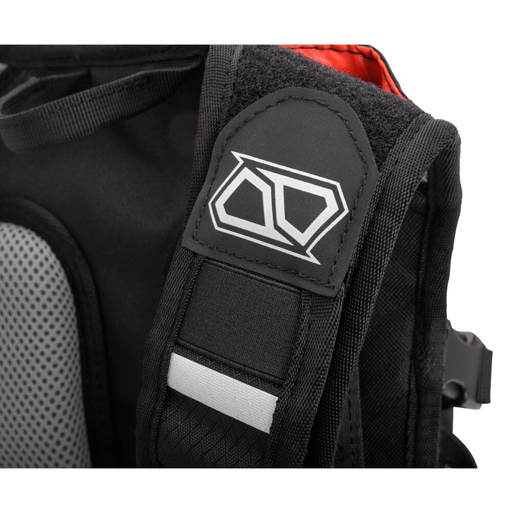 Hydration Pack with 2L Bladder for Mountain Biking, Hiking & Offroad Adventures