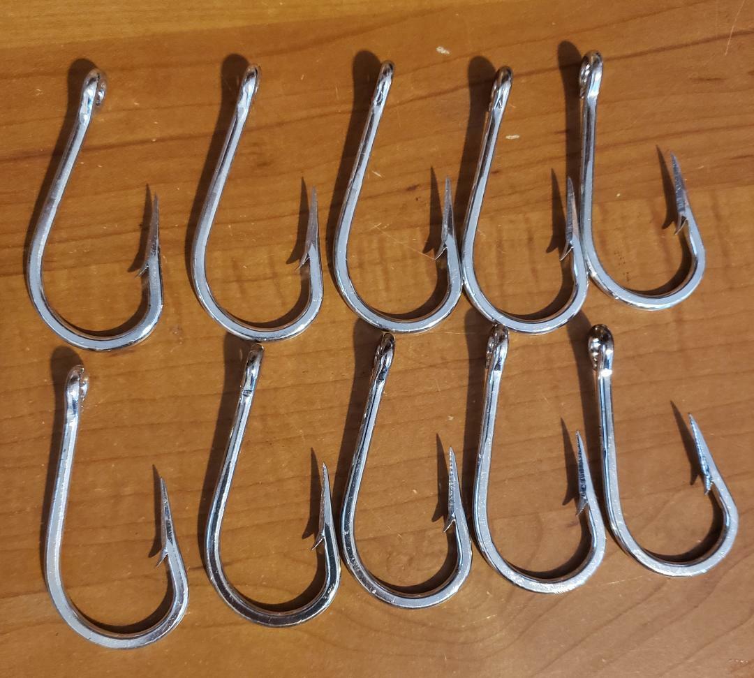 Heavy Duty Saltwater Fishing Hooks 8/0 Pack of 50 - Strong Durable Tuna Shark Gator