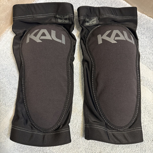 Large Black & Grey Elbow Pads - Protective Gear for Sports & Activities