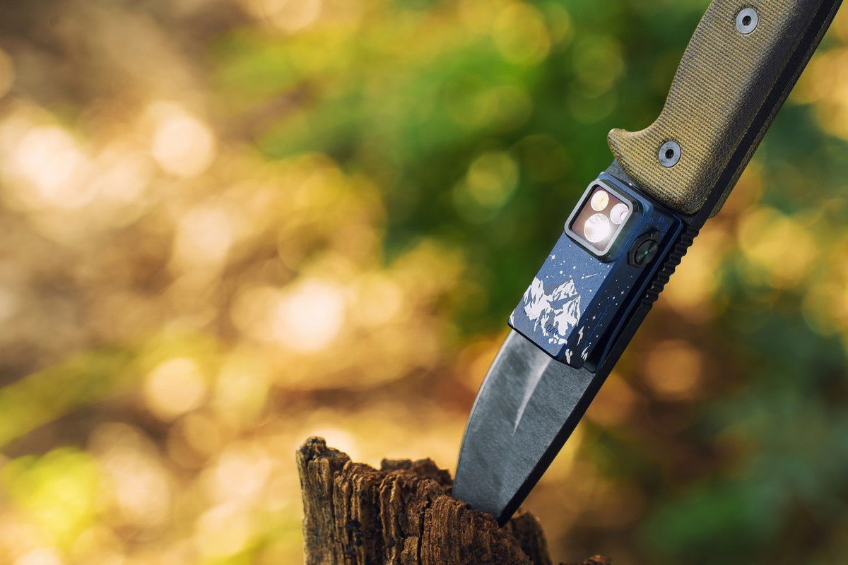 Olight Oclip Ultra Snowy Summit Clip-On Light 530 Lumens Flood Spot UV