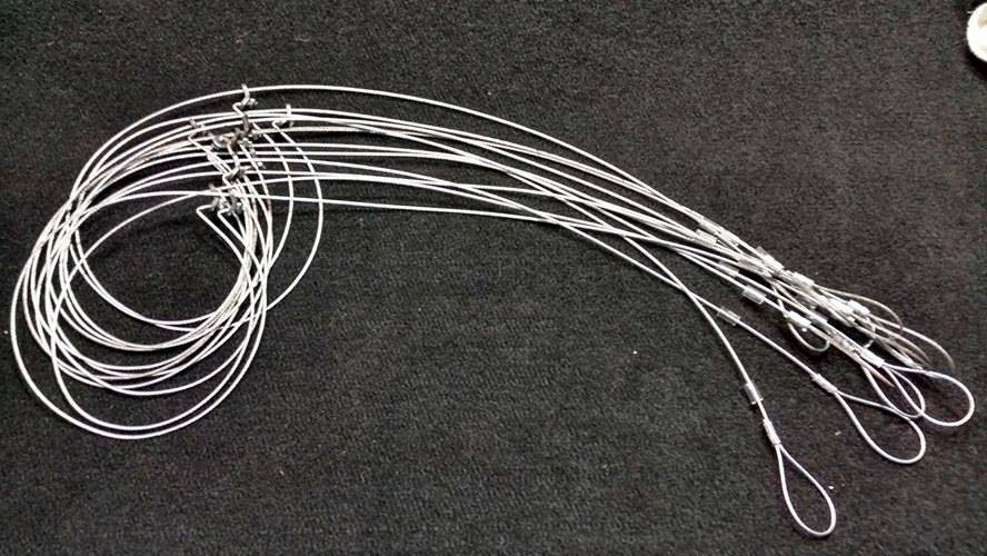 Small Game Survival Snare Set - 12 Preloaded 36-Inch Aluminum Cables