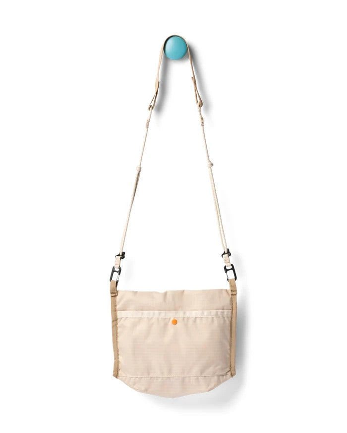 Lightweight Crossbody Bag 2L for Outdoor & Travel with Multiple Pockets