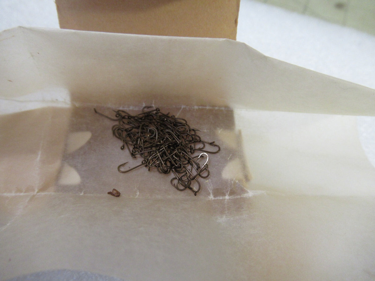 100 Pack Small Fish Hooks for Fly Tying - Size 20 Bait Hooks