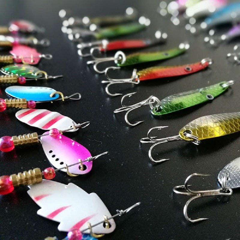 30pcs Fishing Spinner Lures Kit - Hard Metal Minnow & Popper Baits