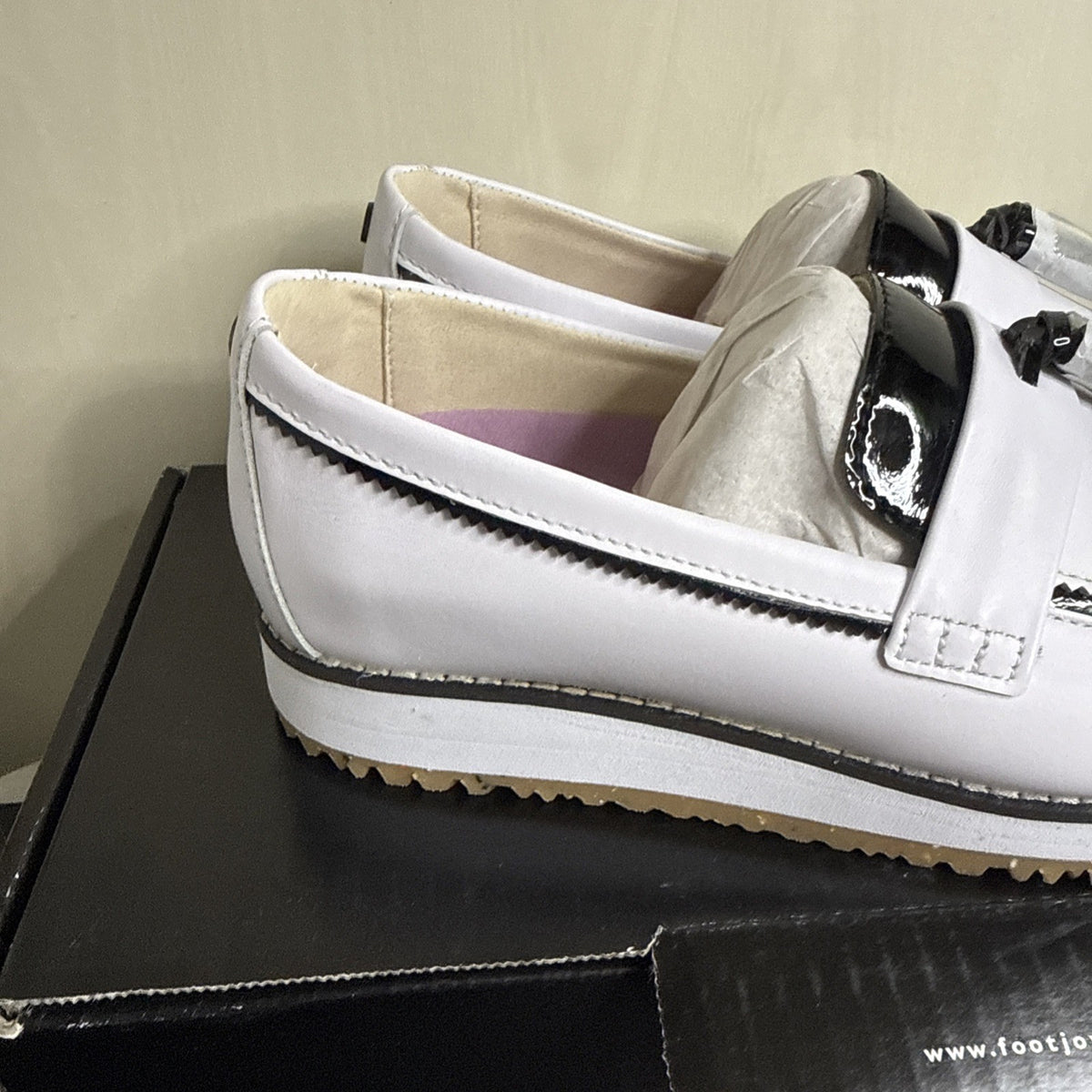 Women's Slip-On Golf Shoes FJ Sandy #92383 White Black Size 6W Wide