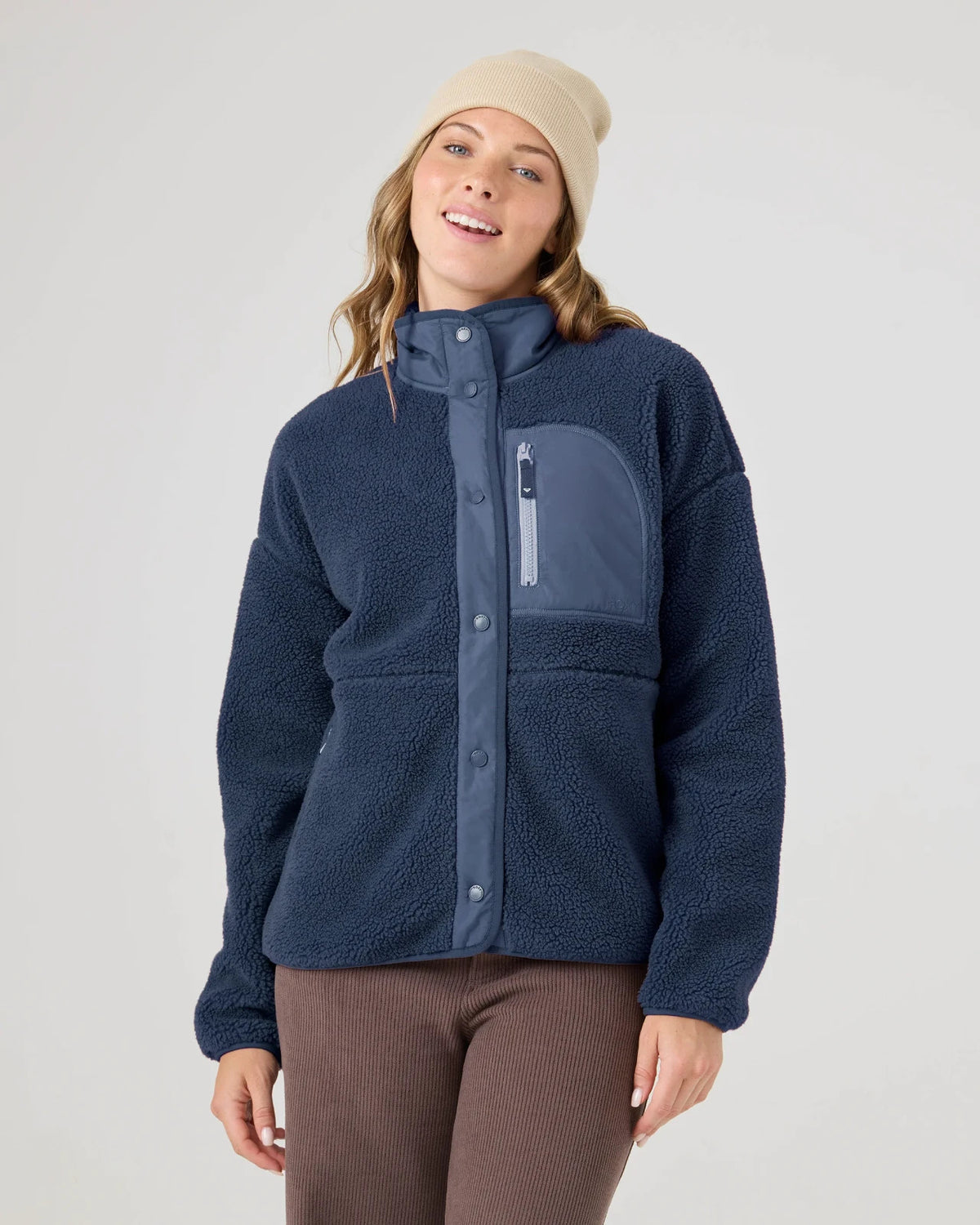 Women's Sherpa Bonded Fleece Jacket with Oversized Fit - Cozy & Warm