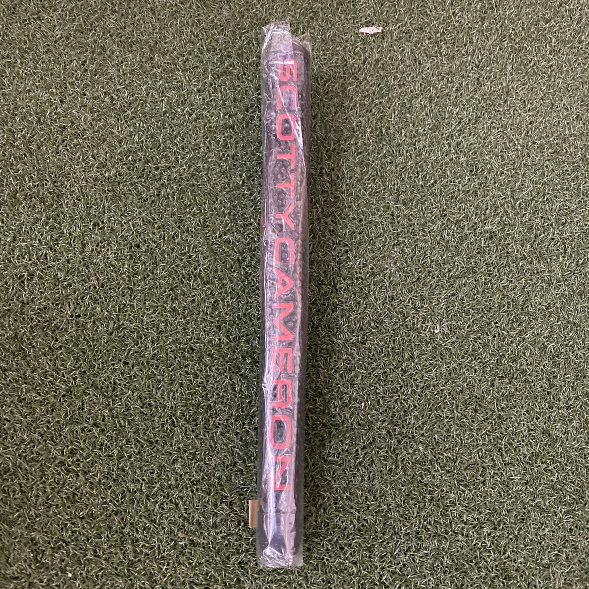 Small Putter Grip for Golf Clubs - Authentic Scotty Cameron Black Matador