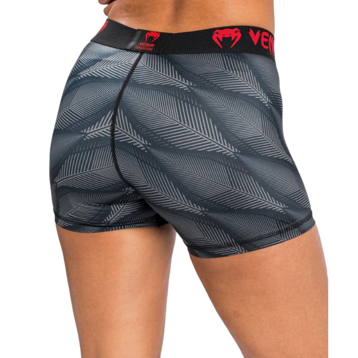 Women's Compression Shorts for Workout and Sports - Black and Red, XXL