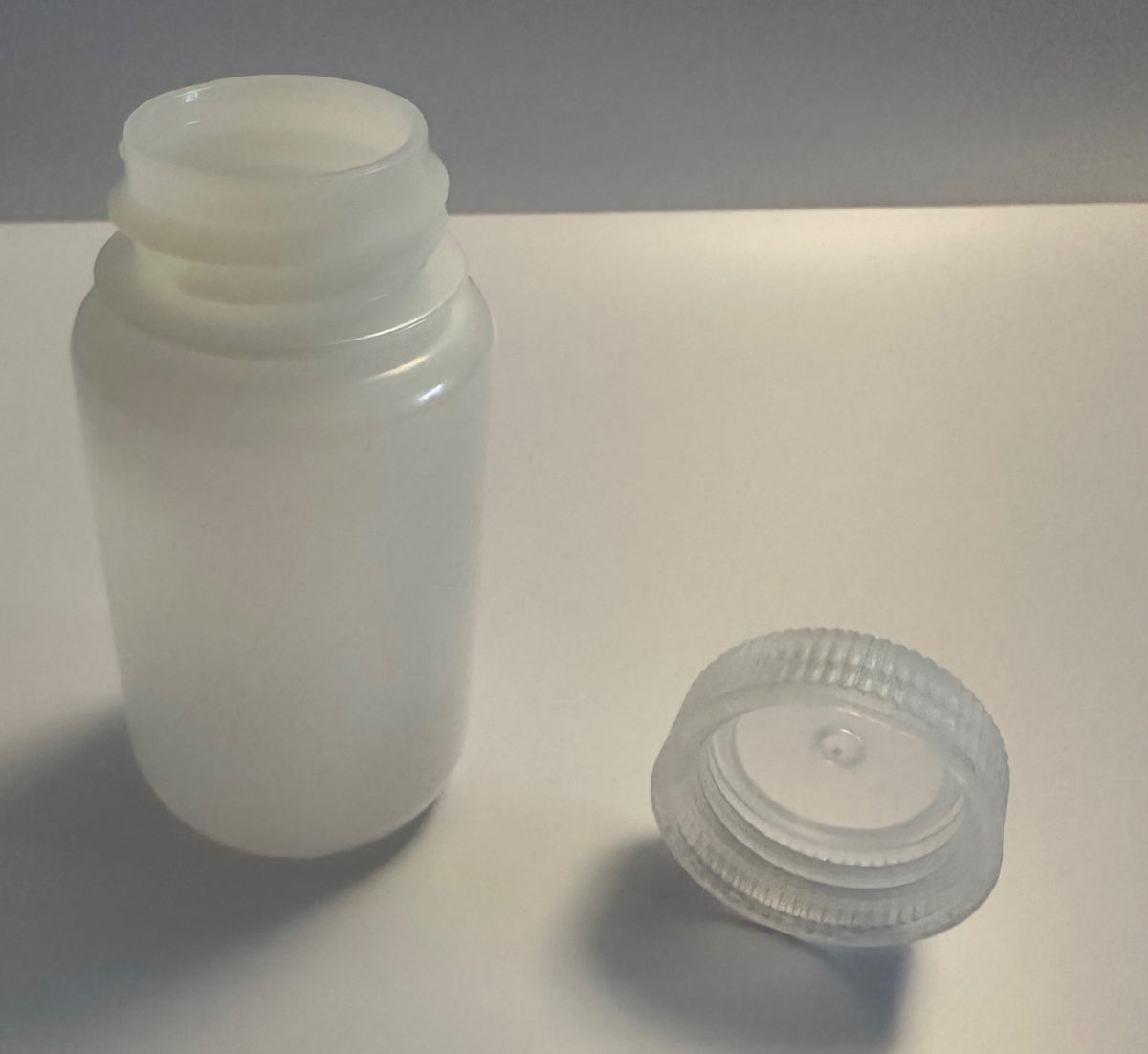 Reusable Plastic Water Storage Bottles - Wide Mouth, 125ml/4oz, Clear, Autoclavable Set