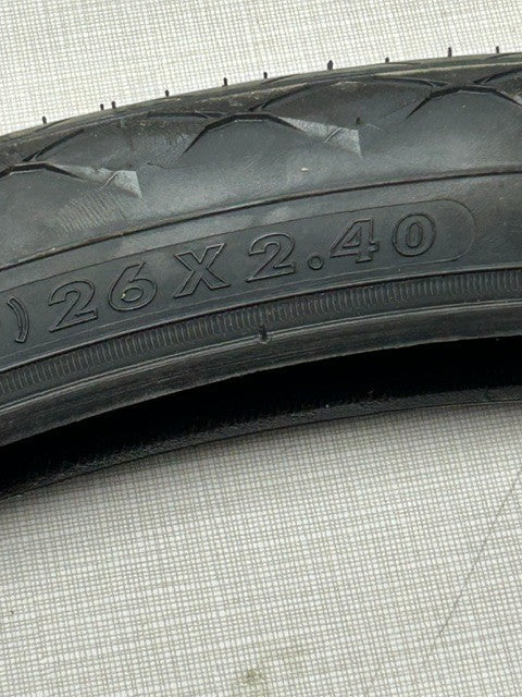 26x2.40 Cruiser Bike Tire Black Wire Bead City Tire - Compass Pair