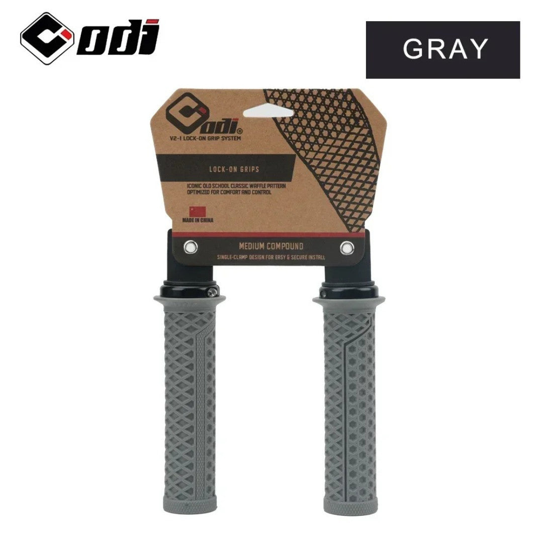 Lock On Mountain Bike Grips - Flanged Handlebar Grips for MTB, BMX & Urban Bikes - Multiple Colors