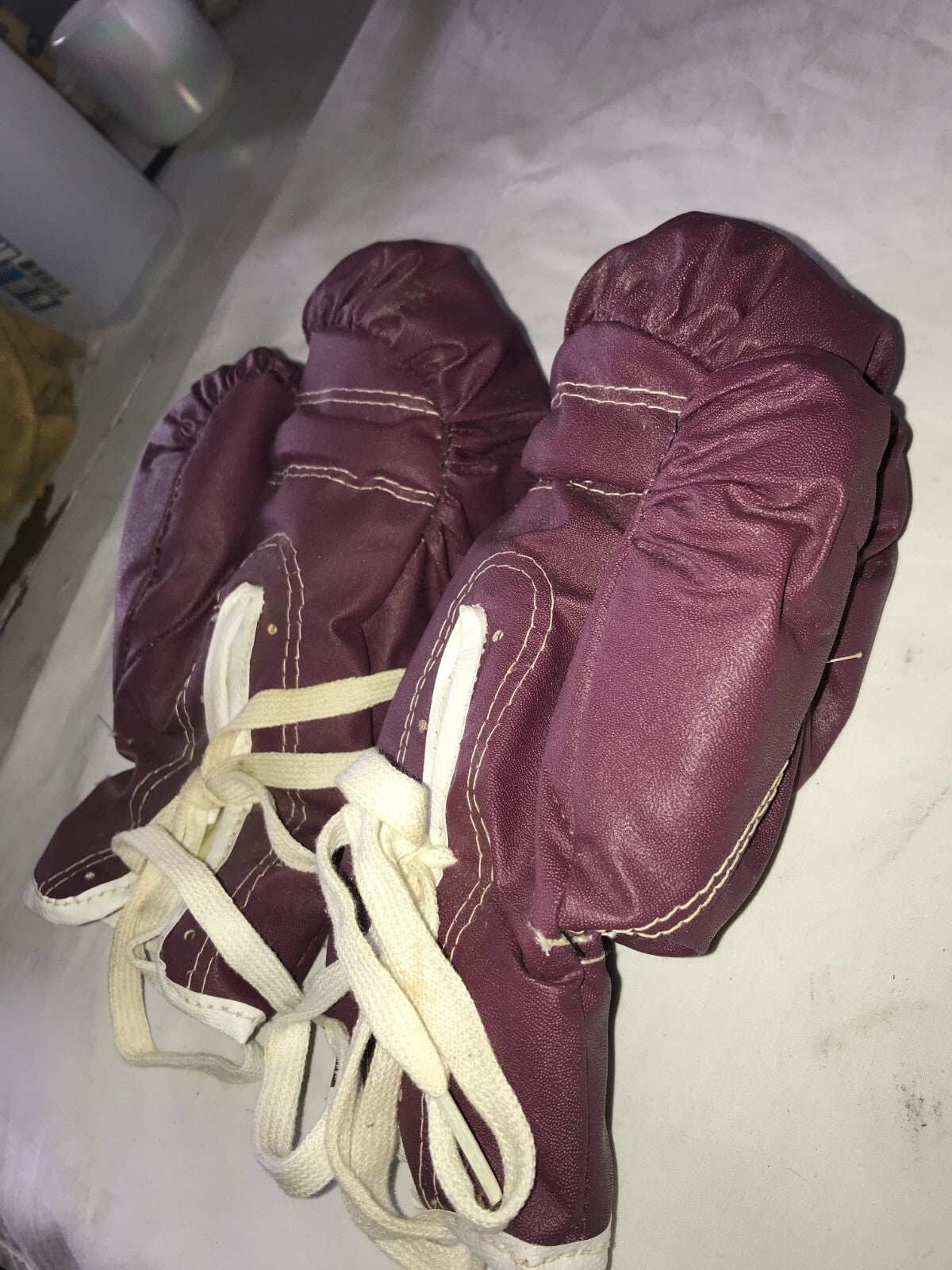 Boxing Gloves Kids 5-7 NOS Vintage King Athletic Co. Pro Sports Style