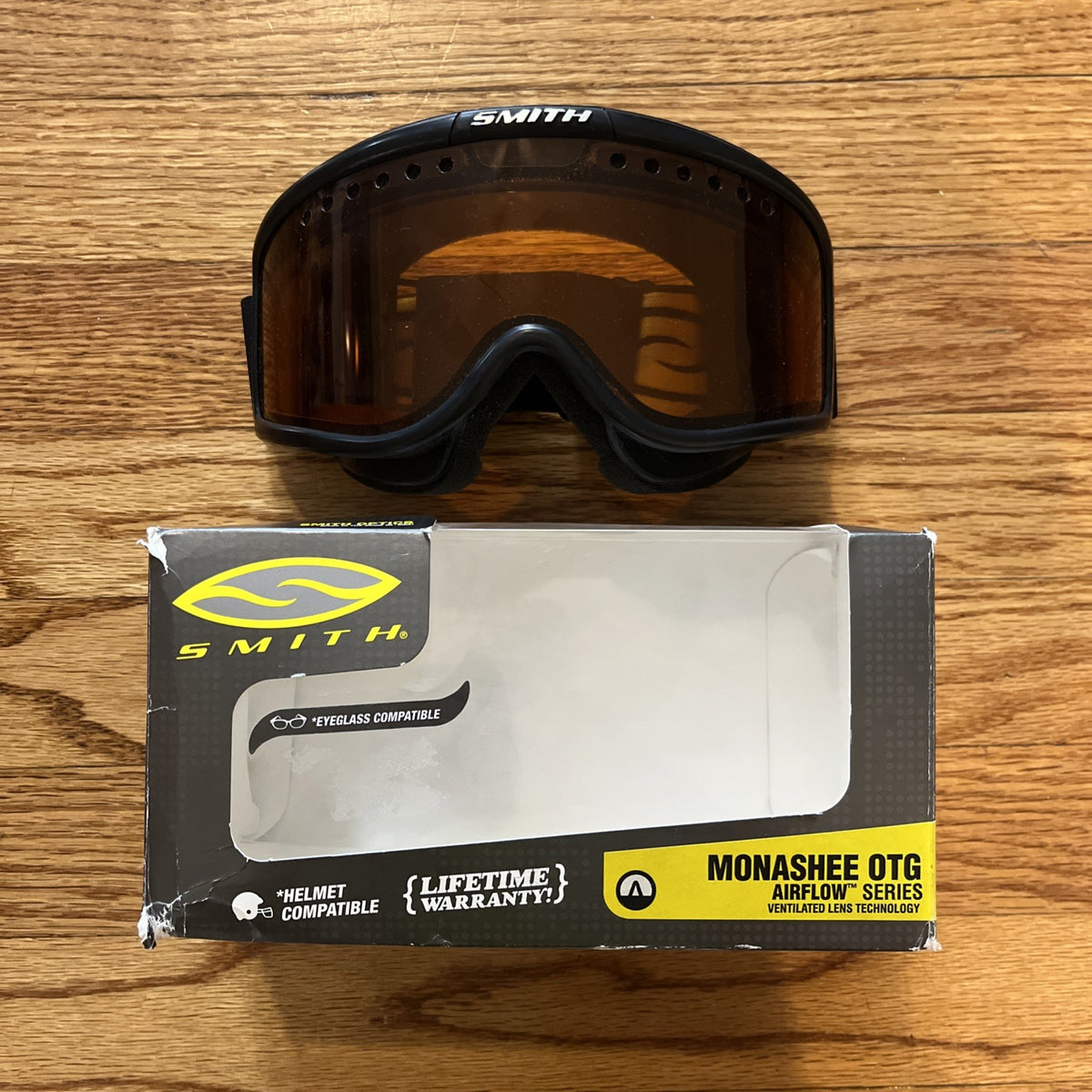 Smith Monashee OTG Airflow Series Large Fit Ski Goggles Lens Tint Gold