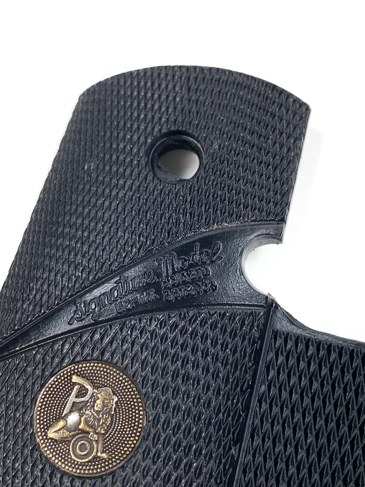 Pachmayr 1911A1 Signature Wrap-Around Rubber Grip for Colt 1911 Pistols