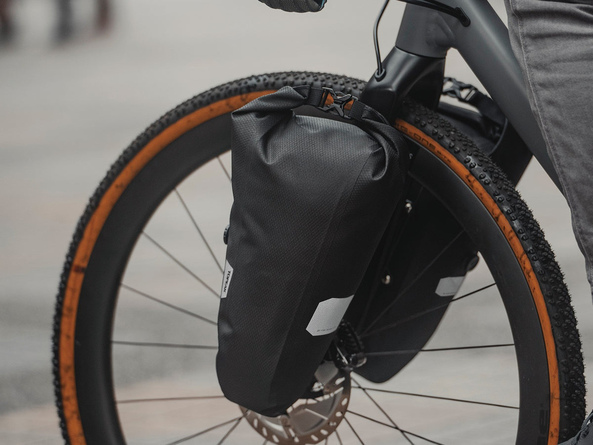 Bike Fork Bag with Quick-Release Mount 5.8L Waterproof Bicycle Storage