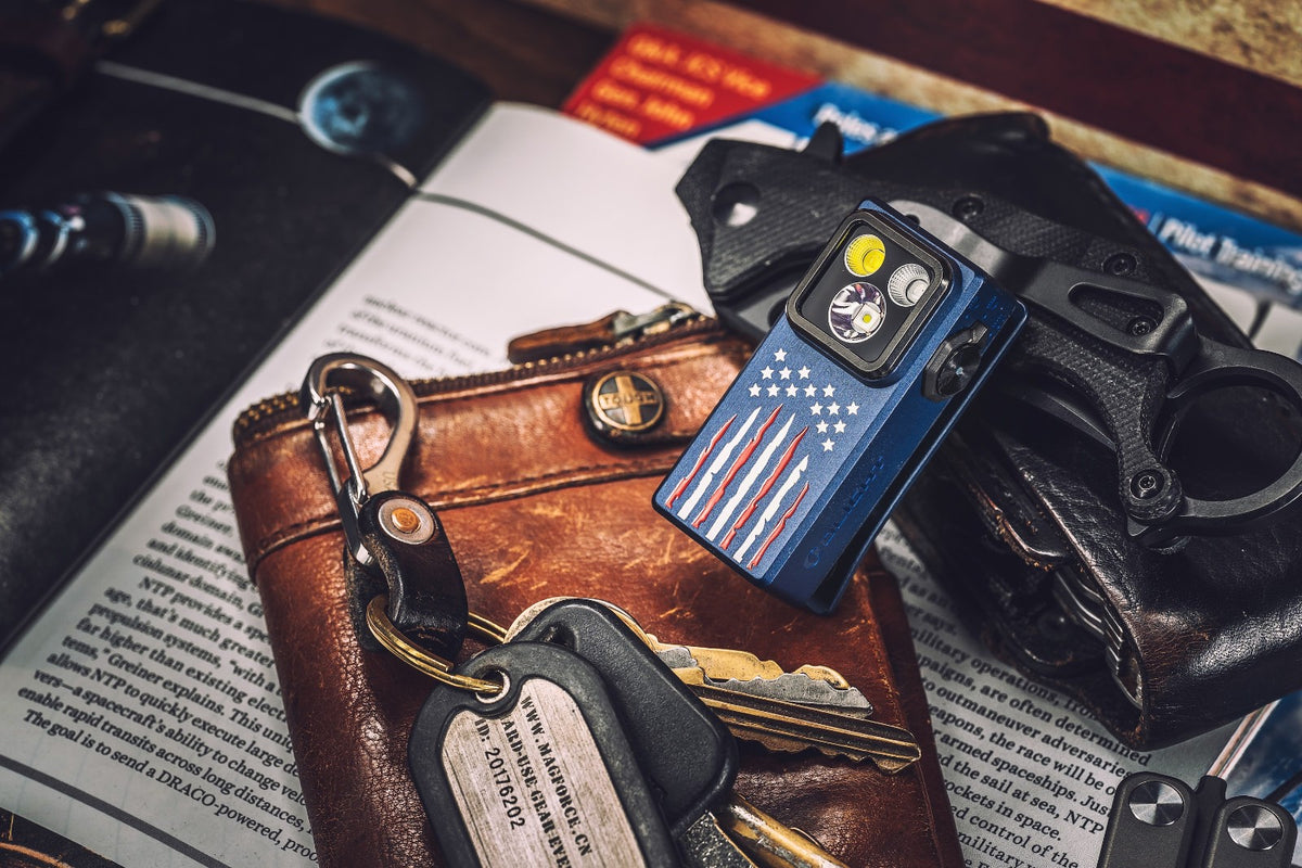 LED Clip-On Flashlight with UV, Flood, and Spot Modes – Durable EDC Light