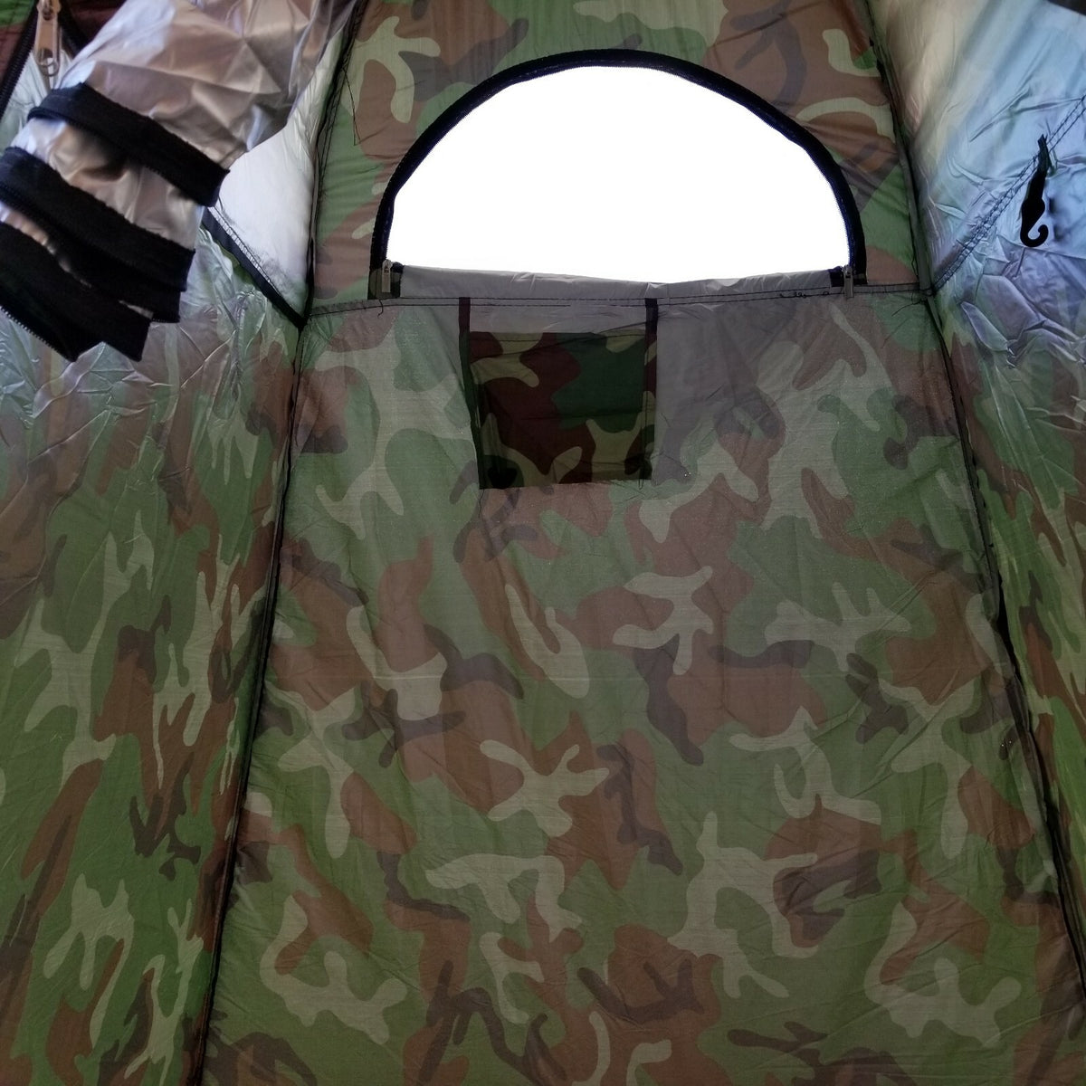 Pop Up Privacy Shower Tent Portable Changing Shelter with Carry Bag