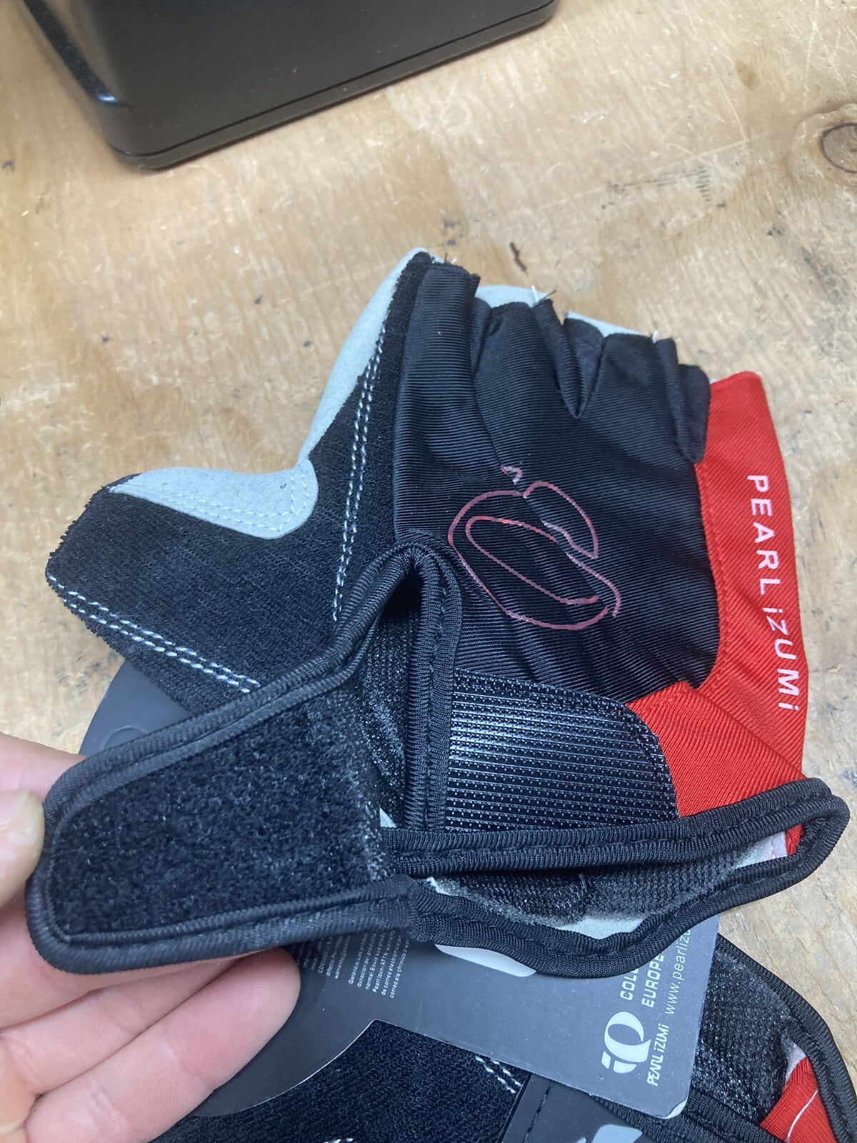 XL Cycling Gloves Half-Finger Gel Padded Bike Gloves for Men and Women Red