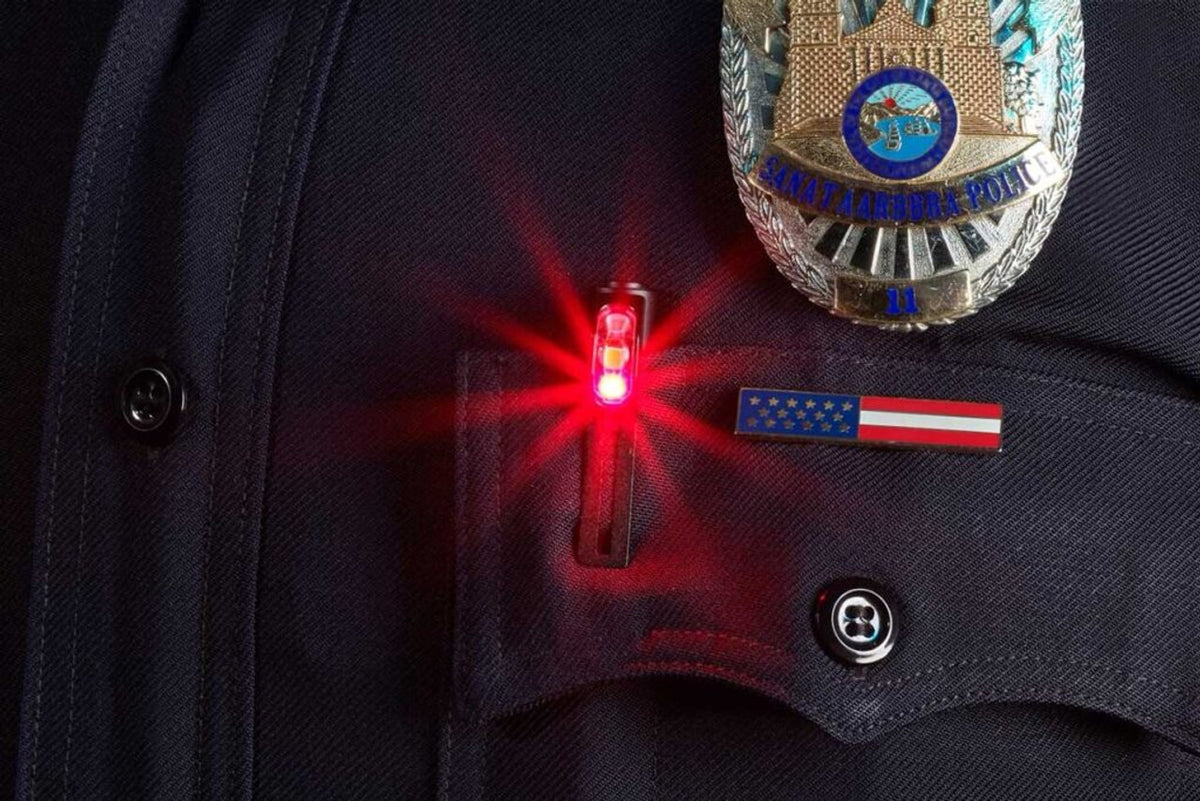 Rechargeable Programmable Clip-On Pocket Light for First Responders