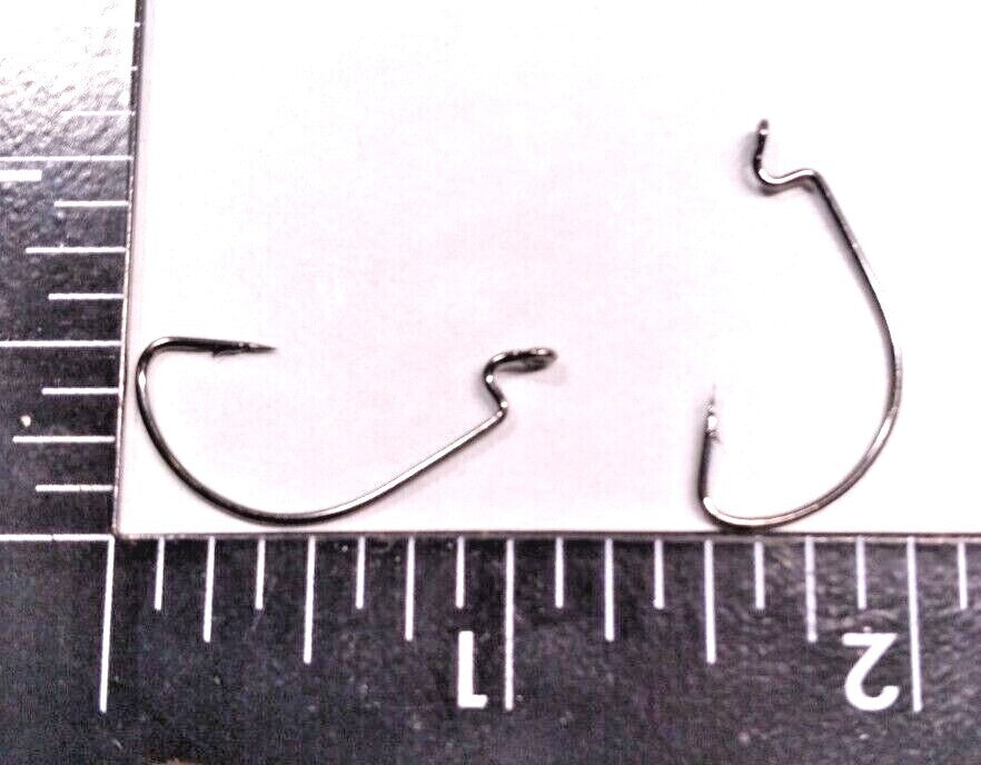 25 Count Size #4 Worm Hooks - Extra Wide Gap, Black Nickel, 2X Strong